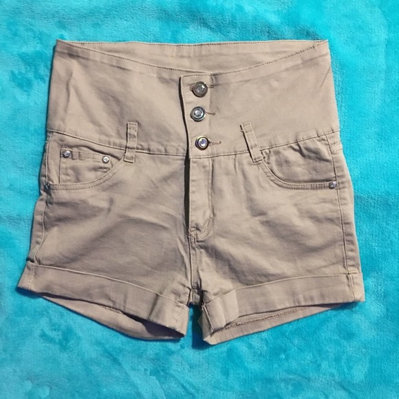 High-Rise Khaki 3 Button 5 Pocket Stretch Shorts - Picture 1 of 16
